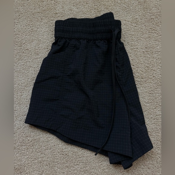 Fabletics Ribstop Short - Picture 5 of 5